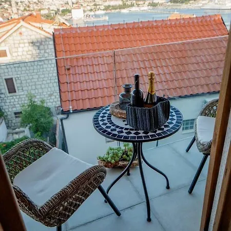 Luxury View Marjan Konukevi