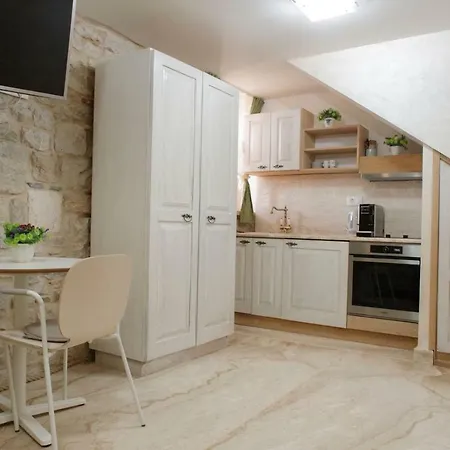 Luxury View Marjan ゲストハウス