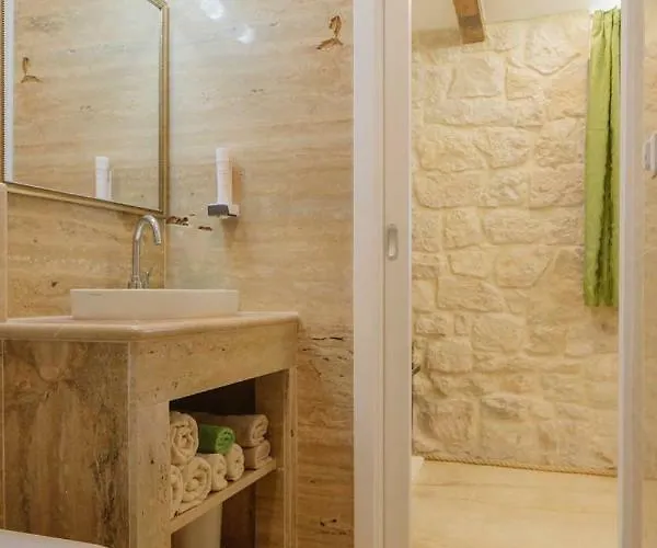 Luxury View Marjan Pensjonat