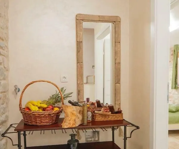 Luxury View Marjan 4*